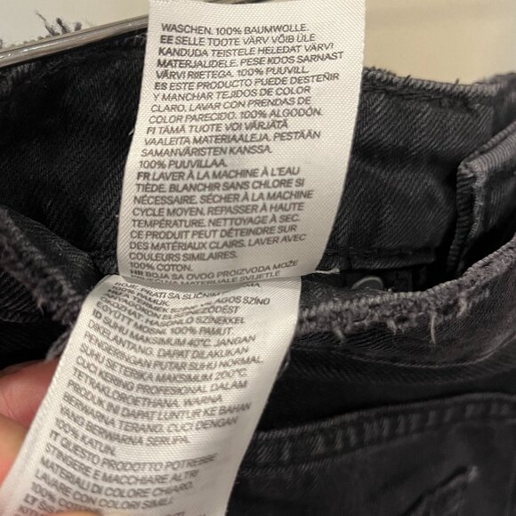 H&M Denim Shorts Size 6 - Picture 7 of 9